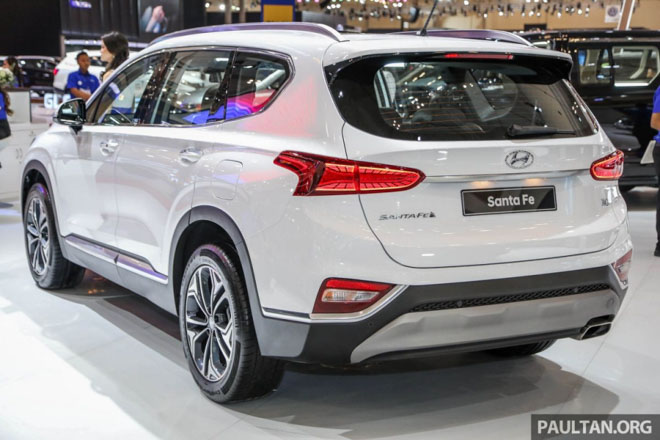 Hình Ảnh Hyundai SantaFe 2019 Hiện Đại Và An Toàn Hơn 20