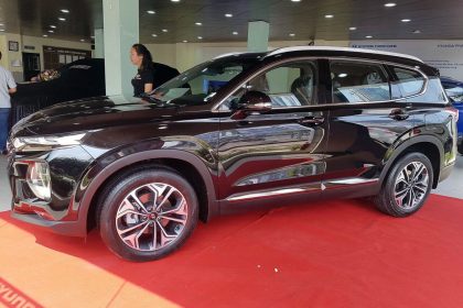 Hình ảnh Hyundai Santafe 2019 màu nâu