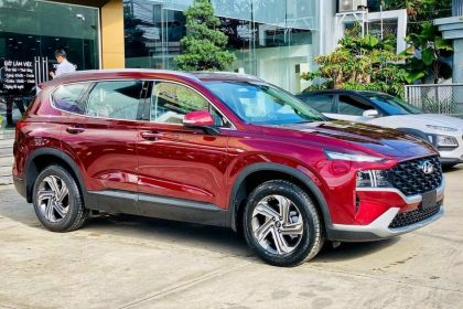 Hình ảnh Hyundai Santafe 2021 màu đỏ (bản tiêu chuẩn)